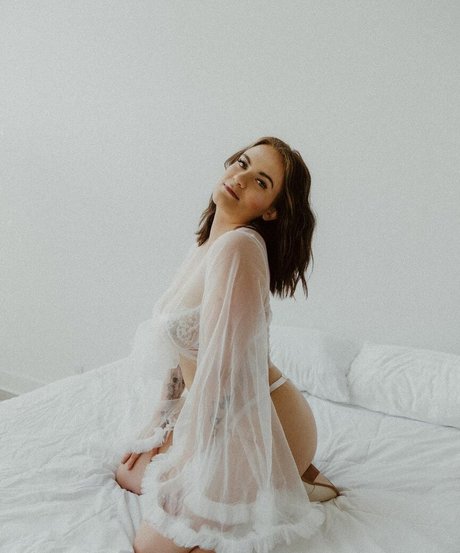 Bobbisprettypalace photo 111