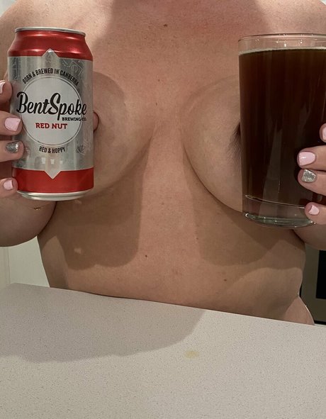 Boobs-beer photo 8