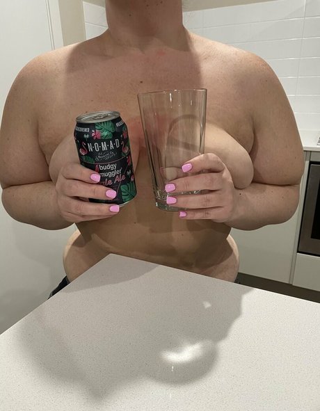 Boobs-beer photo 10