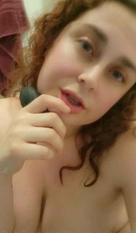 Boootylicious95 photo 6