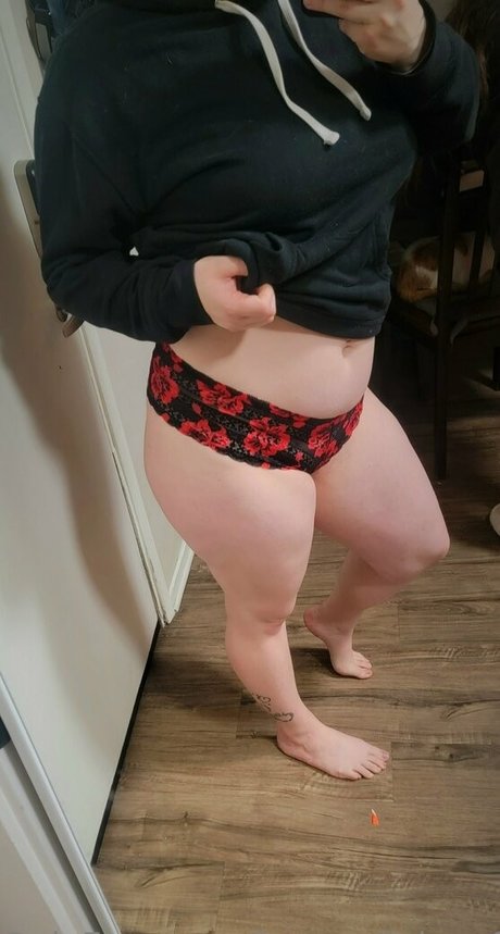 Boootylicious95 photo 13