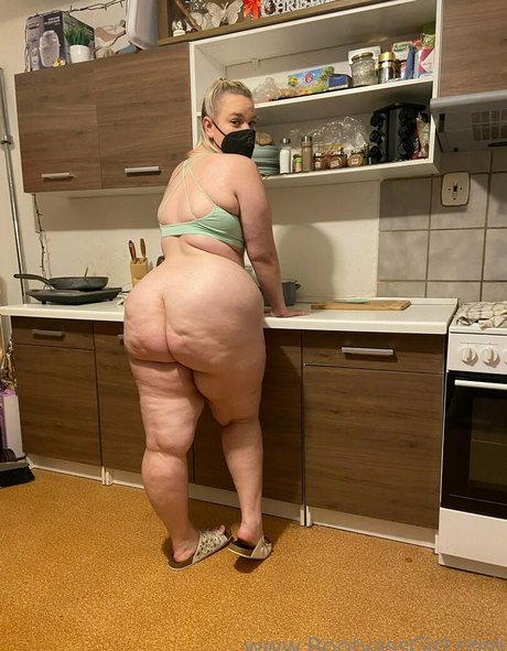 Profile photo of Bootyass Girl