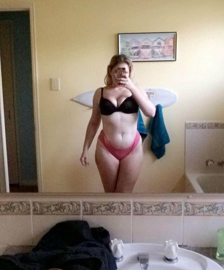 Bootybyshel photo 87