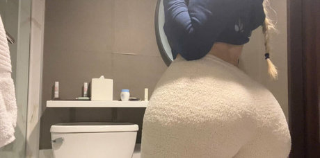 Bootybyshel2 photo 13