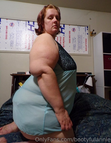 Bootyfulannie photo 288