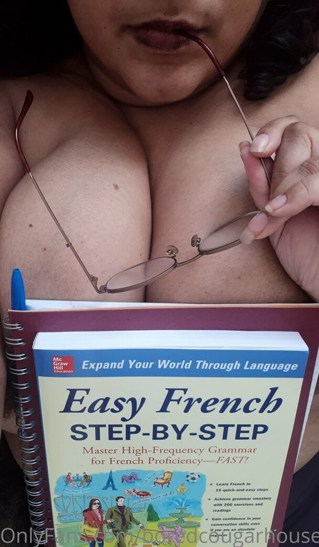 Boredcougarhousewife photo 24