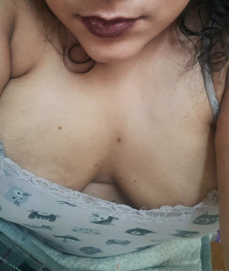 Boredcougarhousewife photo 38