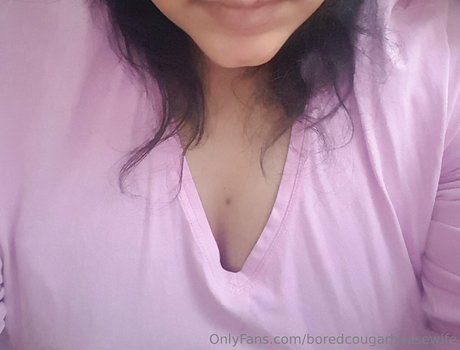 Boredcougarhousewife photo 41