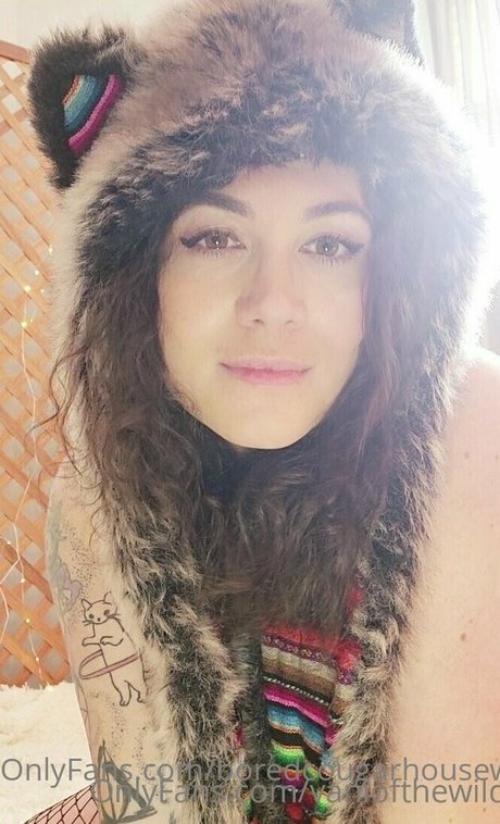 Boredcougarhousewife photo 57