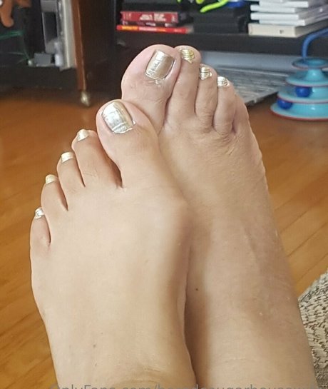 Boredcougarhousewife photo 78