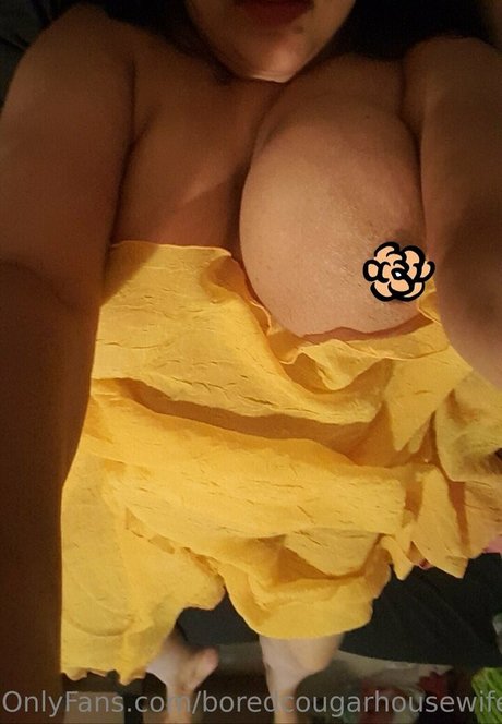 Boredcougarhousewife photo 85