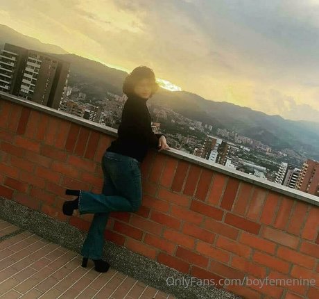 Boyfemenine photo 3