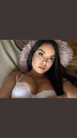 Bozsoki Barbi photo 1