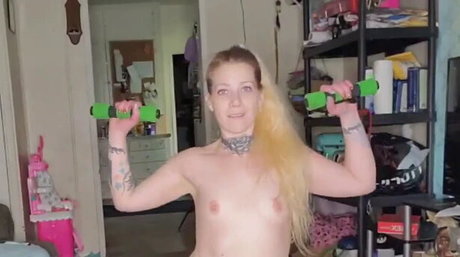 Brandi Skyes photo 14
