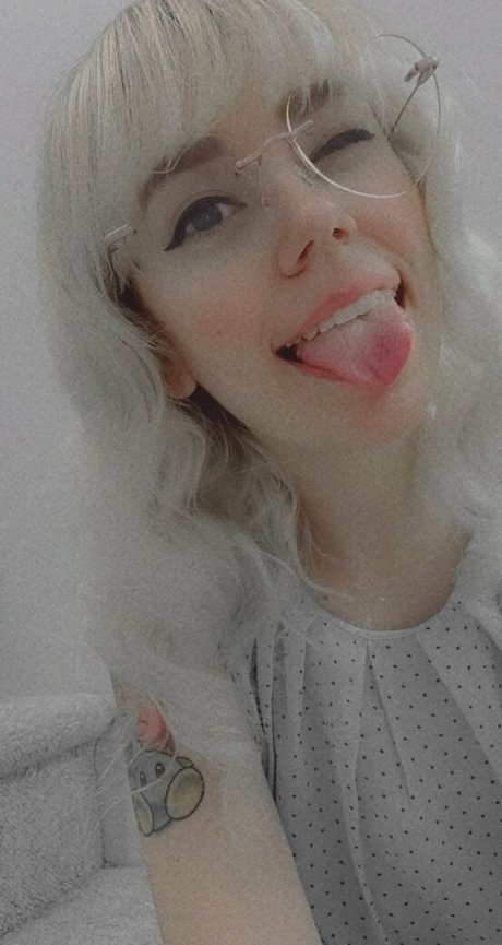 Brattty.succubus photo 24