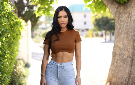 Bre_tiesi photo 61