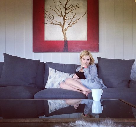 Brea Grant photo 51
