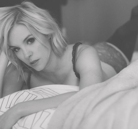 Brea Grant photo 60