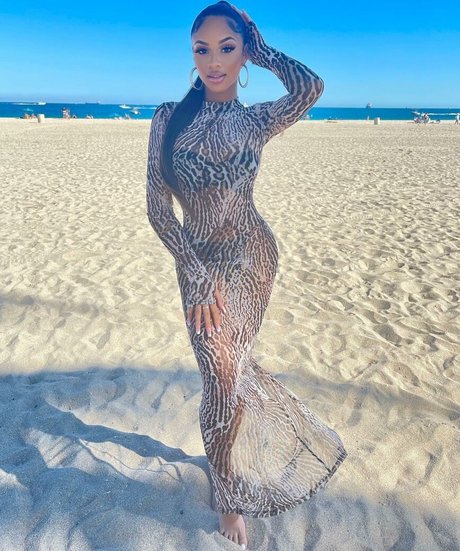 Breann Llewelyn photo 5