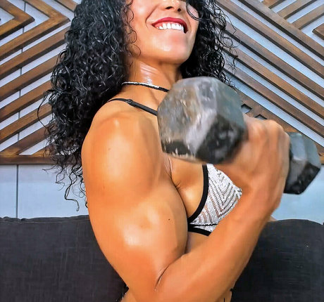 Brendabiceps photo 14