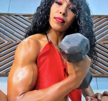 Brendabiceps photo 23