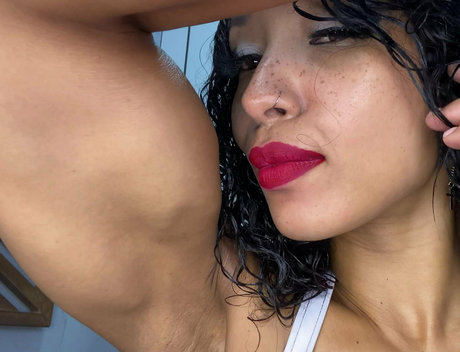 Brendabiceps photo 52