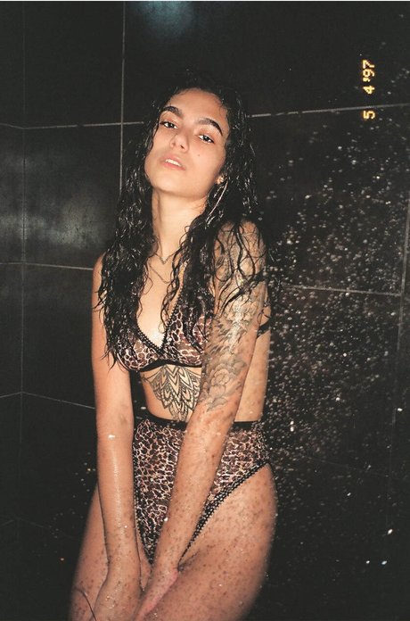 Brianna Itshades photo 69