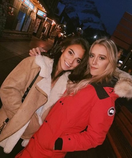 Brigit Sinaga photo 26