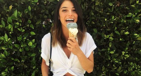 Brigit Sinaga photo 57