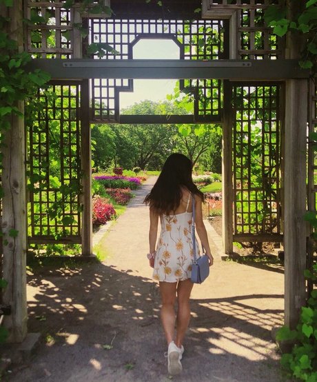 Brigit Sinaga photo 70