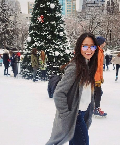 Brigit Sinaga photo 81