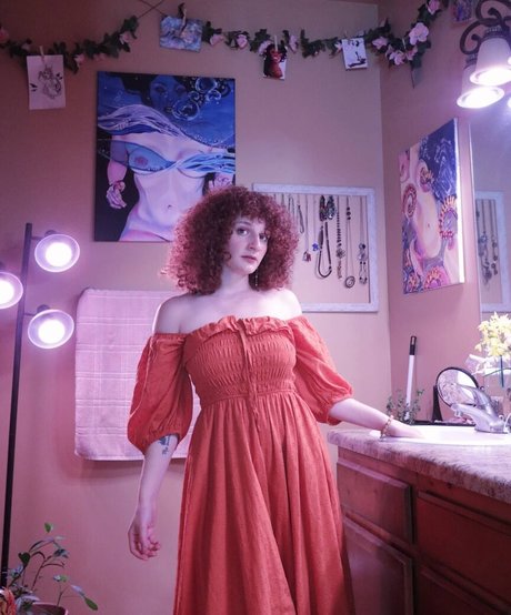 Britanny Simon photo 6