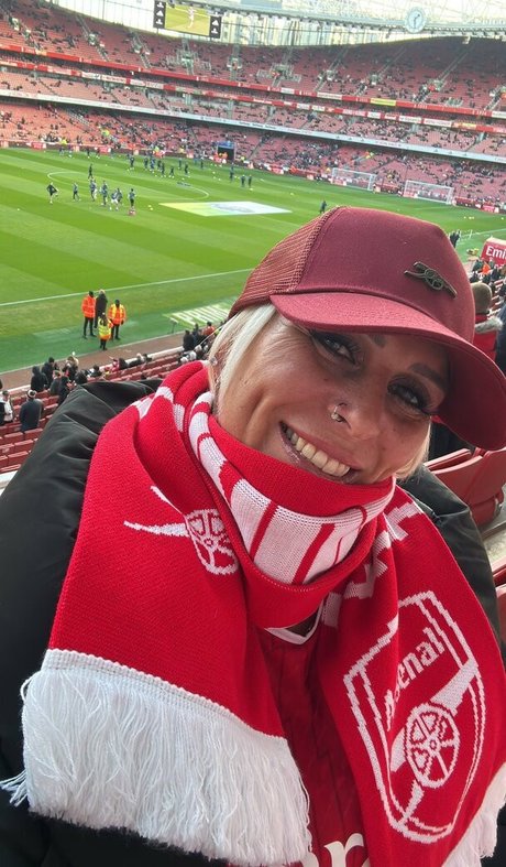 Brithotwife photo 10