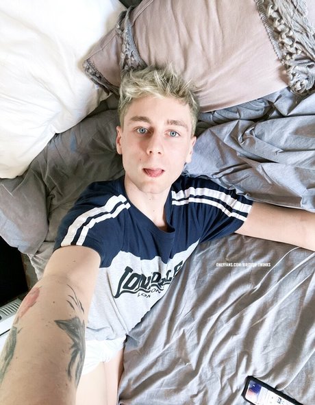 British-twinks photo 35
