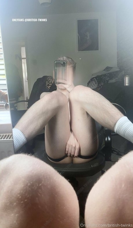 British-twinks photo 159