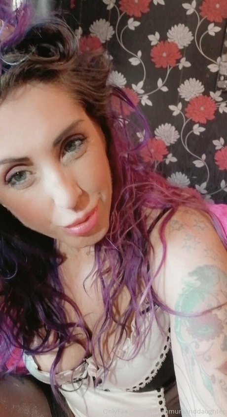 Britishmumanddaughter photo 77