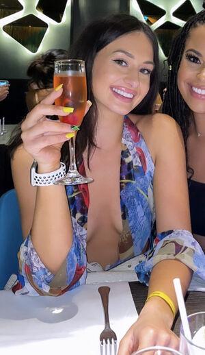 Brittany Carter photo 38