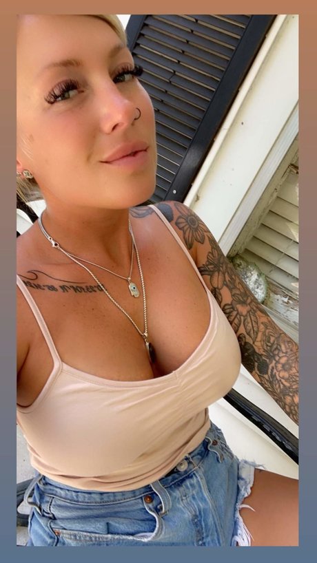 Brittany Tareco photo 3