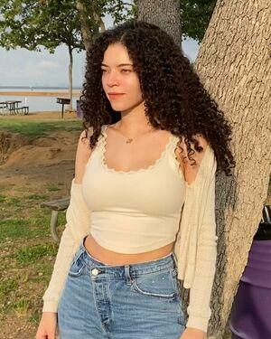 Brittany Venti photo 8