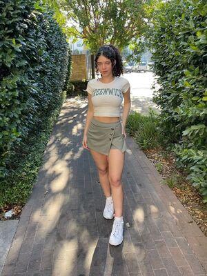Brittany Venti photo 410