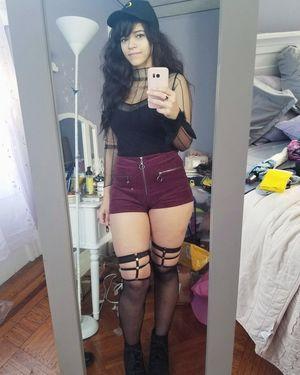 Brittany Venti photo 902