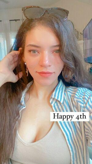 Brittany Venti photo 1144