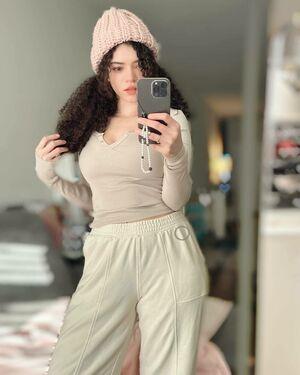 Brittany Venti photo 1227