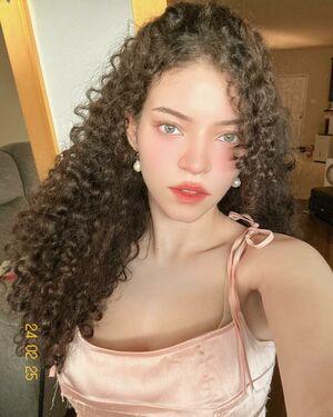 Brittany Venti photo 1230