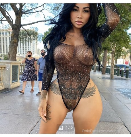 Brittanya Razavi photo 83