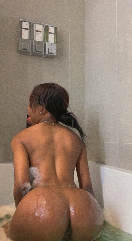 Brittxolondon photo 4