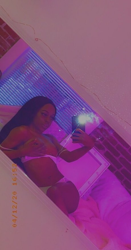 Brittxolondon photo 89