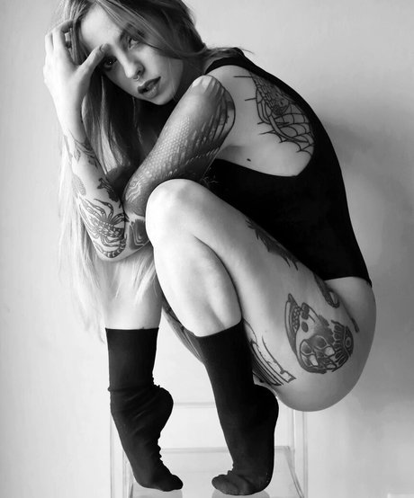 Brokenmirror._ photo 76