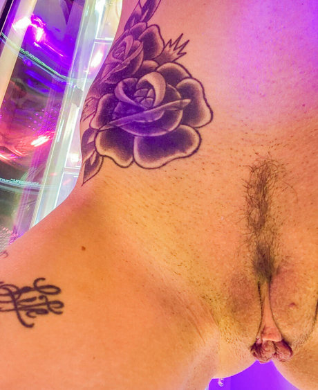 Bronwynnrosee photo 19