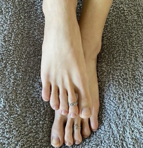 Brooke Jones photo 13